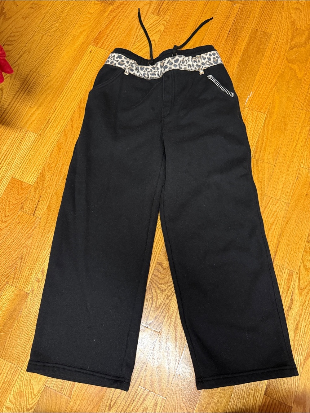 Vintage Havana Black Sweatpants with Leopard Waistband